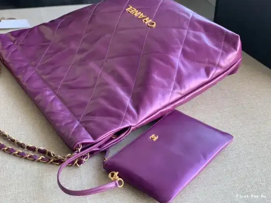 First Bag Ru CHANEL LARGE 22 HANDBAG 0610